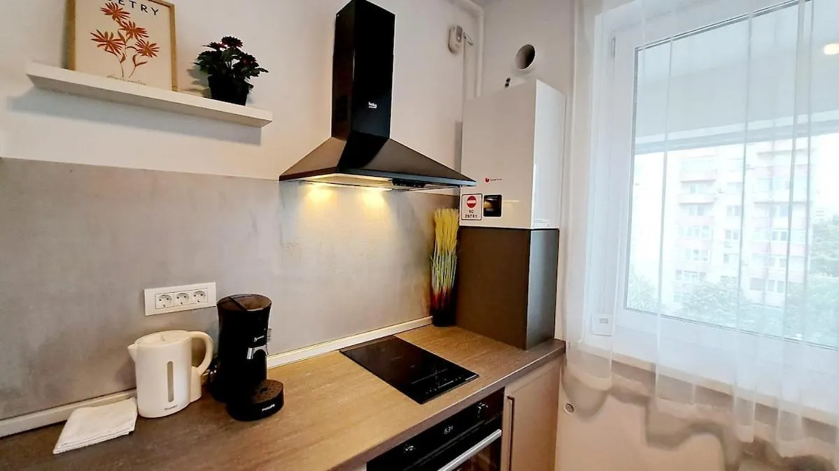 Urban Zen Elegant Apartment & Terrace Bucharest Romania