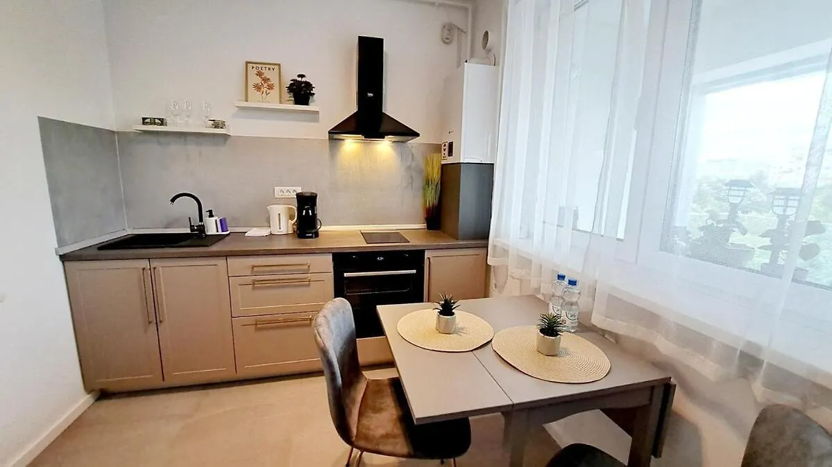 Urban Zen Elegant Apartment & Terrace Bucharest