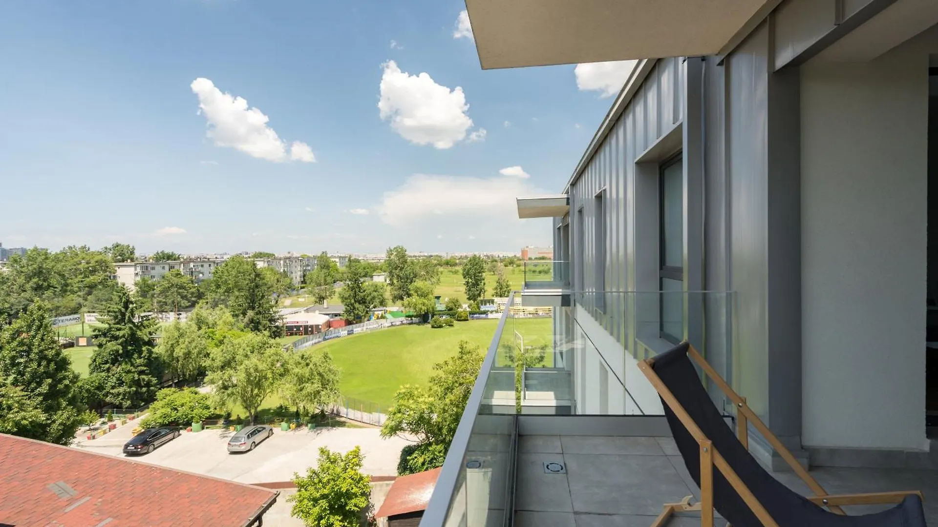 Urban Zen Elegant Apartment & Terrace Bucharest