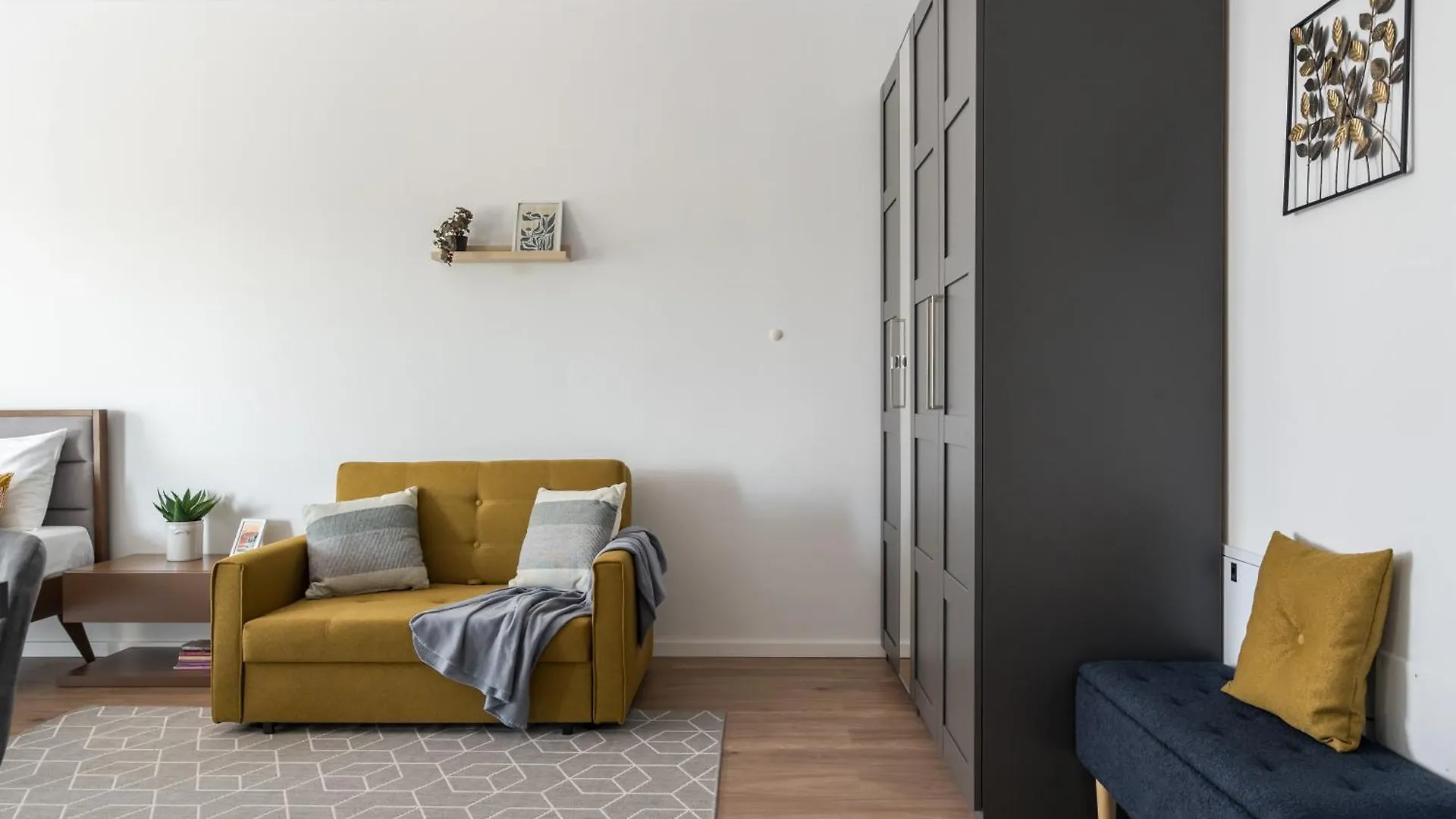 Urban Zen Elegant Apartment & Terrace Bucharest